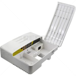 GENATA 8 Port PoE Outdoor + 2 Gbps RJ45 + 1 SFP (Combo) Switch